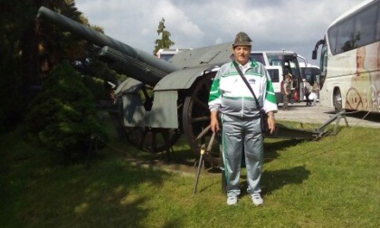 Gli alpini salutano l'amico Graziano Rosan