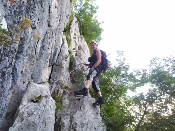 Compleanno speciale in ferrata per l’escursionista Franco Costa