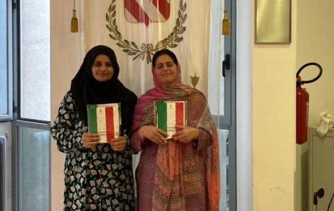 Due cugine pakistane coronano un sogno e ottengono la cittadinanza italiana