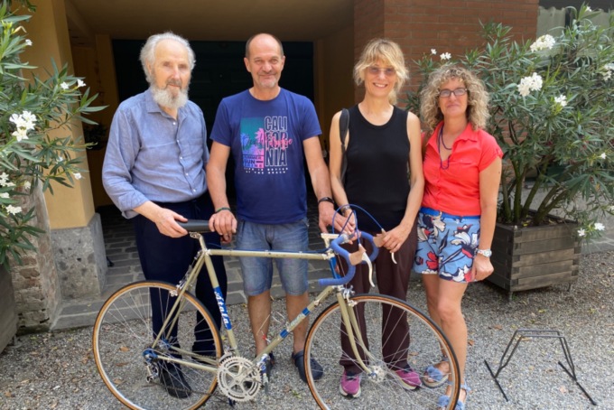 Da Concorezzo a Sarmede: “torna a casa” la bici del campione che conquistò la maglia gialla al Tour