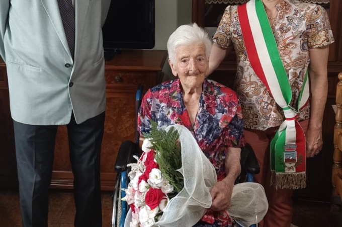 Camparada piange la sua decana: “nonna” Giulia si è spenta a 103 anni