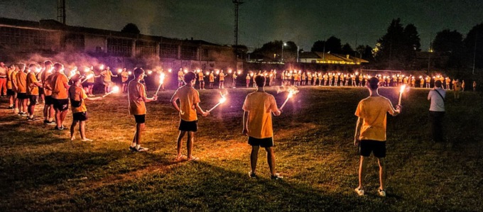 In staffetta con la fiaccola da Arenzano a Robbiano per la festa di San Luigi