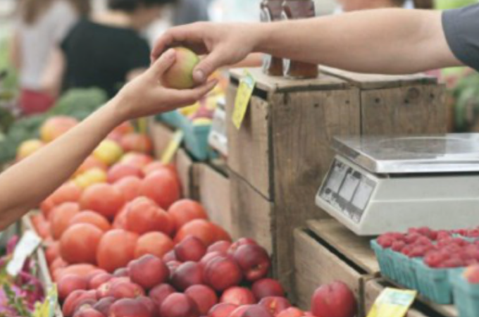 Un mercato settimanale per la zona rimasta senza negozi e supermercati