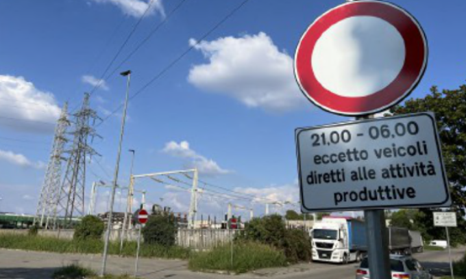 Incontri a luci rosse, istituito il divieto di fermata e di sosta ...