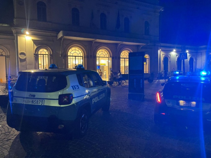 Polizia di Stato e Polizia locale impegnate in controlli straordinari nelle aree del centro