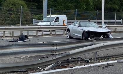 Auto in testacoda in Tangenziale Est: strada chiusa in direzione Milano