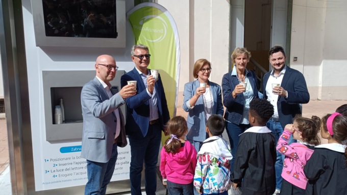 A Cesano Maderno inaugurata la quarta casetta dell’acqua