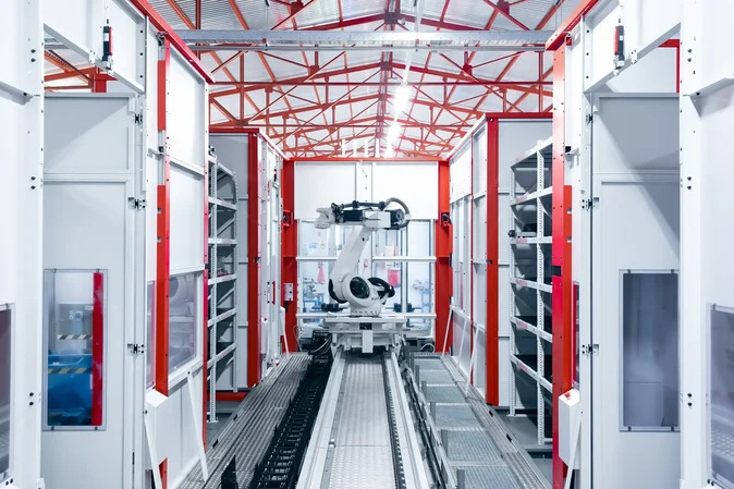 Weerg: l’innovativa lavorazione CNC a 5 assi ridefinisce la produzione industriale