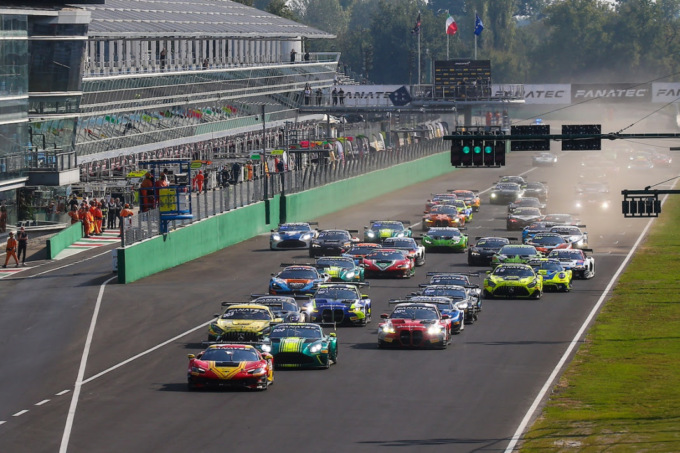 Spettacolo e grandi numeri per il Fanatec GT World Challenge Europe