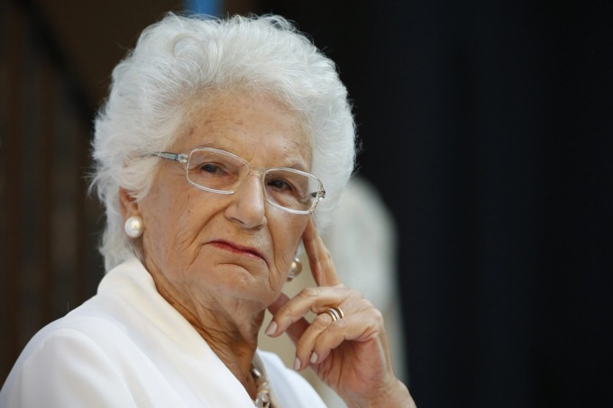 Cittadinanza onoraria a Liliana Segre: ora ci siamo. L’opposizione: «Perché non siamo stati informati?»
