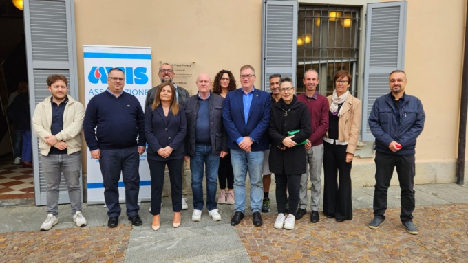 Mezzo secolo di storia per l’Avis di Usmate Velate: grande festa con i donatori benemeriti