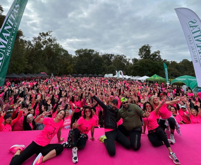 Un “fiume” rosa al Parco di Monza: è la StraWoman