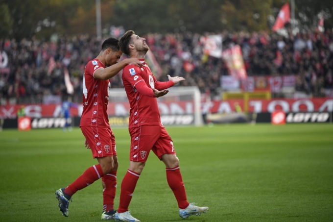Monza – Venezia in diretta: tutto nel primo tempo, finisce 2 a 2 all’U-Power Stadium