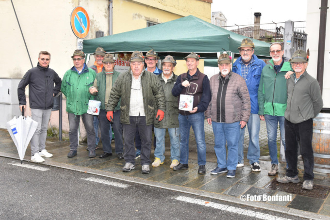 Successo per l’evento Caldarroste in piazza