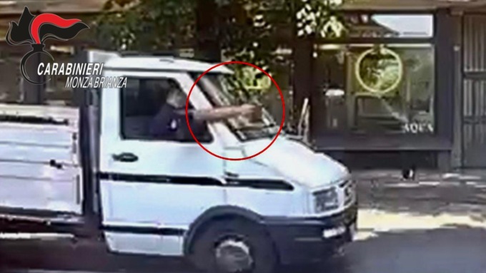 Sparatoria fra veicoli in strada. In Appello condanna dimezzata