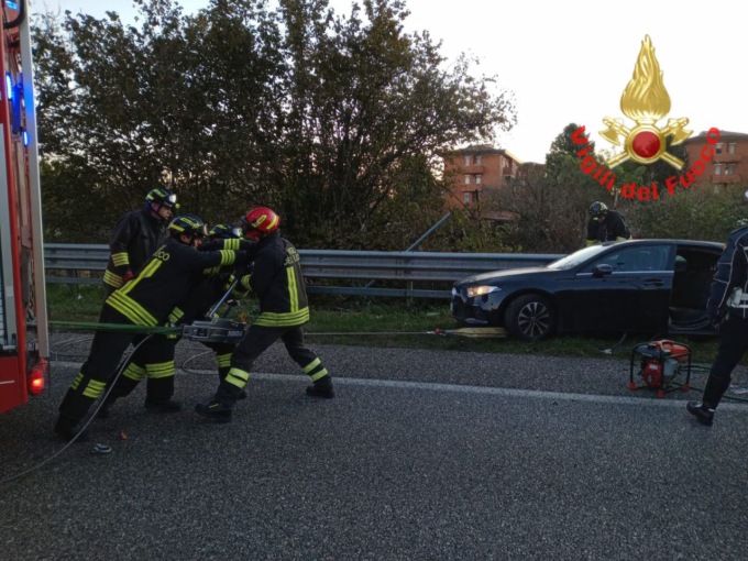 Incidente in Milano-Meda, muore un 56enne