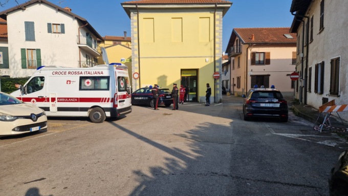 Camparada rapina Poste