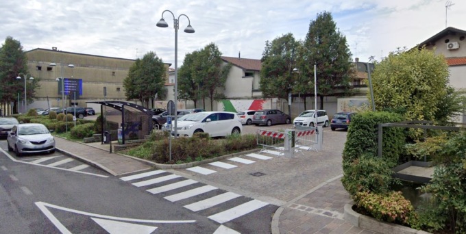Carate, dall’11 novembre in piazza Foibe la sosta diventa a pagamento