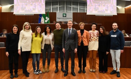 Gli studenti della Rodari in visita a Palazzo Pirelli