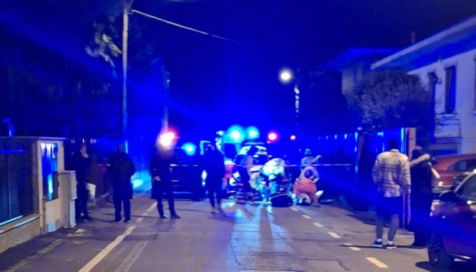 Impenna e cade dalla bici, 16enne in gravi condizioni