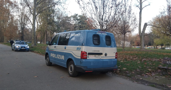 Macabro ritrovamento: (presunto) dito umano rinvenuto in un prato
