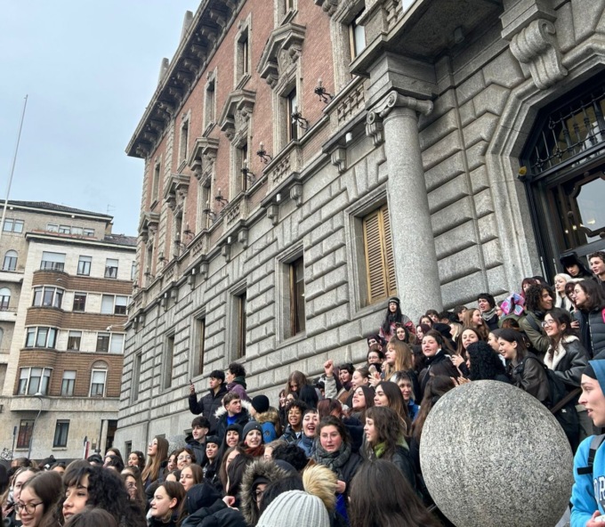 Freddo al Nanni Valentini, il sindaco riceve docenti e studenti