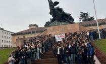 Scuola al freddo, gli studenti del Nanni Valentini scendono in piazza