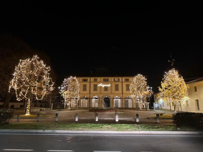 A Usmate si è acceso il Natale