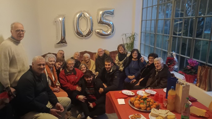 La decana dei centenari al traguardo dei 105 anni
