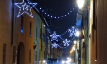 A Ceriano si accendono le luminarie grazie ai commercianti