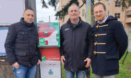 Nuovo defibrillatore installato in piazza San Damiano a Ceriano