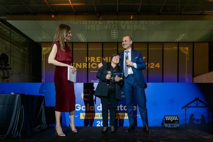 Consegnato alla consigliera Ester Intini di Guida il premio come «Italiana dell’anno» da Anpit