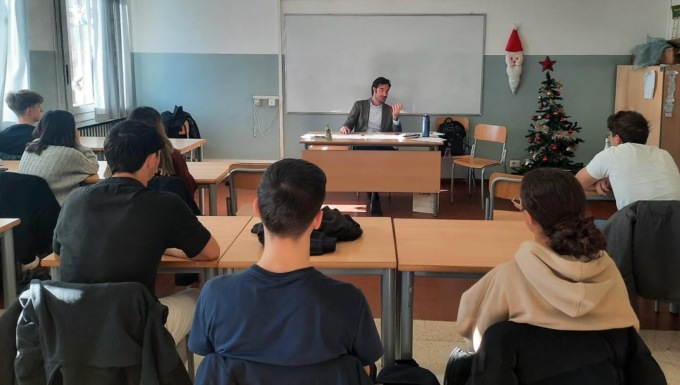 L’associazione che “insegna” agli studenti il senso del volontariato