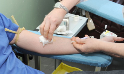 Pochi pazienti, «stop» al prelievo del sangue in paese