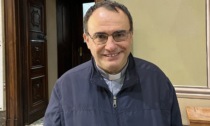 Don Mauro bacchetta i politici e sprona la città a risollevarsi