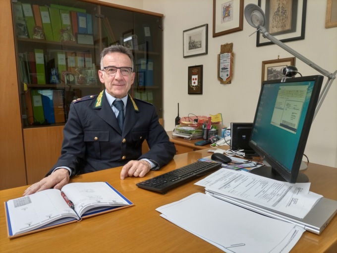 Comandante della Polizia locale sventa un furto nel suo palazzo