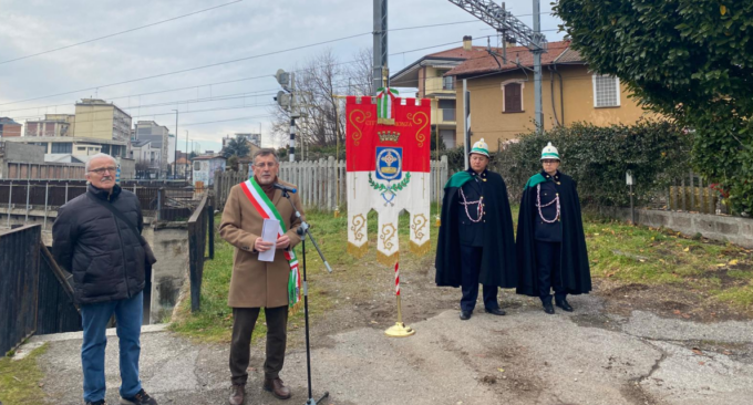 La cerimonia per non dimenticare le vittime della strage ferroviaria