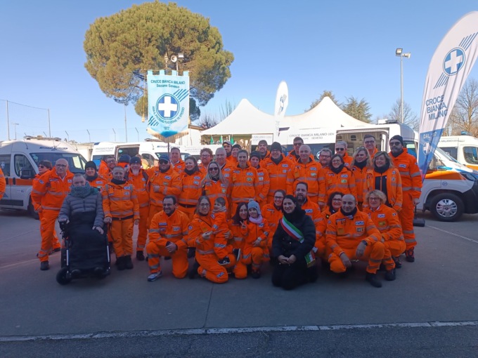 La Croce Bianca di Seveso ha una nuova ambulanza