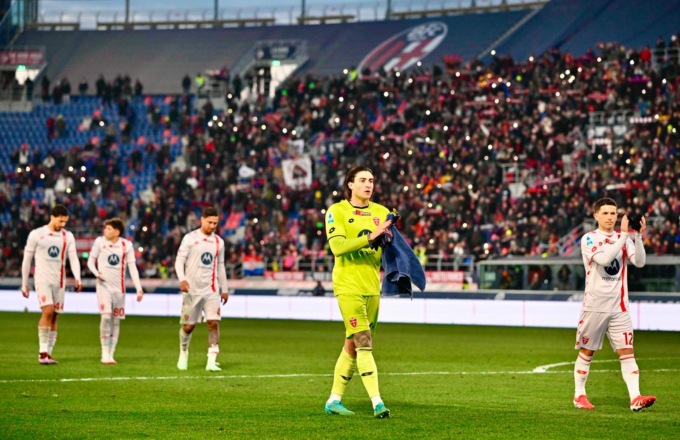 Bologna – Monza in diretta. Castro, Odgaard e Orsolini ribaltano i brianzoli al Dall’Ara