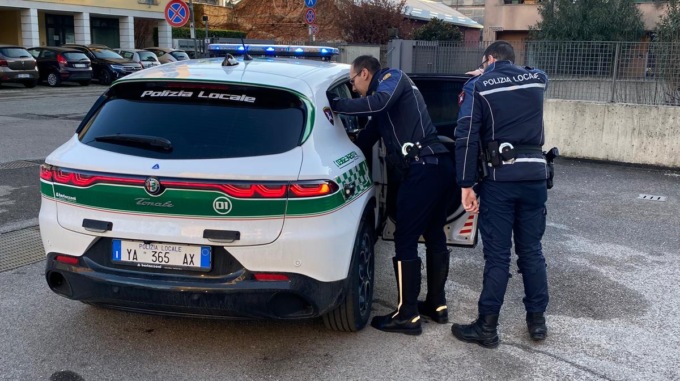 Doveva lasciare l’Italia ma girava per Meda, irregolare beccato dalla Polizia Locale