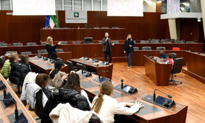 Studenti in visita a Palazzo Pirelli