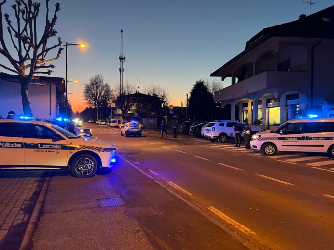 Maxi controlli della Polizia Locale a Seveso, oltre 30 identificati