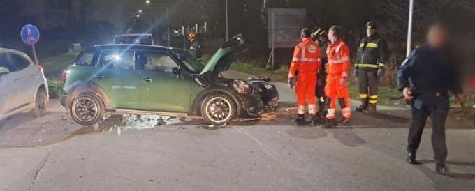 Scontro tra un’auto e una moto, è morto il centauro coinvolto nell’incidente a Concorezzo