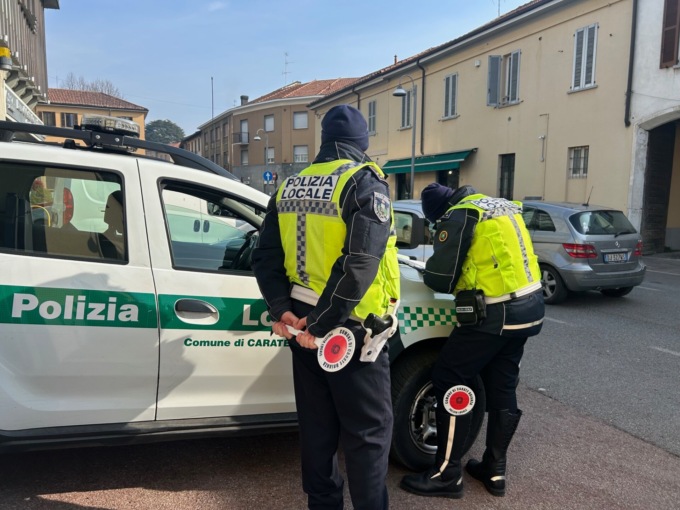Carate, controlli ai varchi: quasi quattrocento le auto irregolari