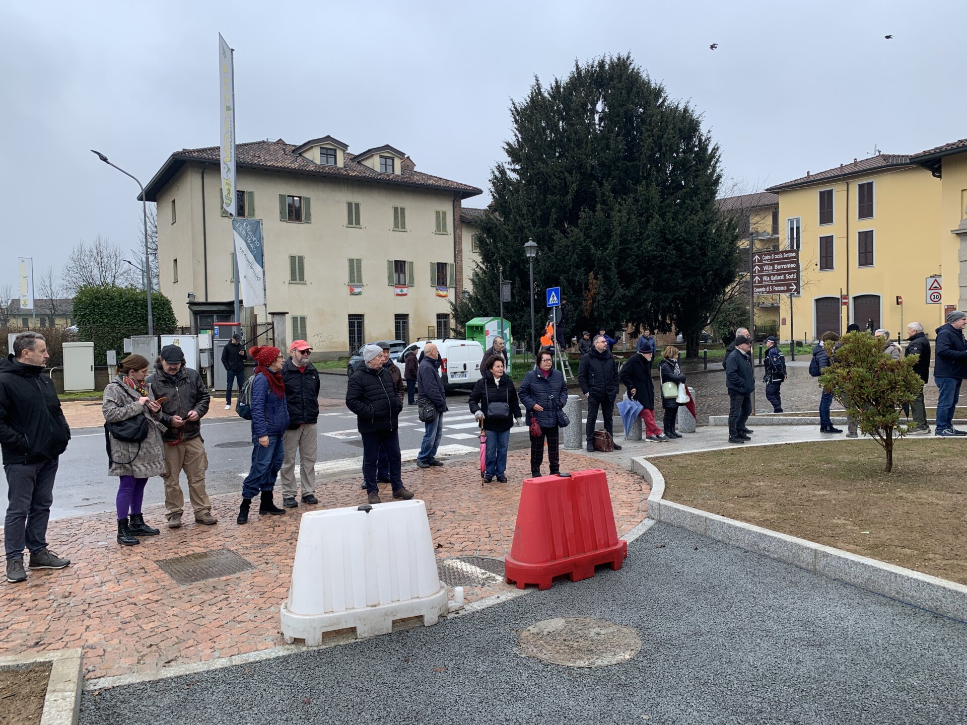 Vimercate Oreno inaugurazione parcheggio via Rota