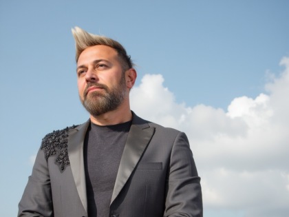 Minacce di morte e ondata d’odio per dj Mitch e la sua famiglia