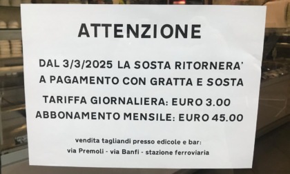 Rivoluzione parcheggi a Carnate: arrivano i bollini... e gli aumenti