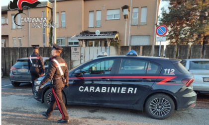 Tentano il furto in azienda: arrestati dai Carabinieri