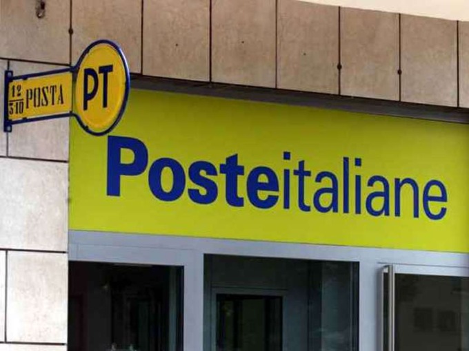 Cresce la voglia di vacanze: a Usmate è “boom” di passaporti alle Poste