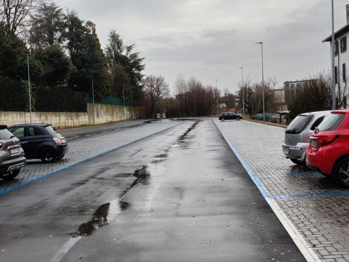 L’assessora: “La sosta a pagamento a Seveso danneggia i pendolari di Barlassina”